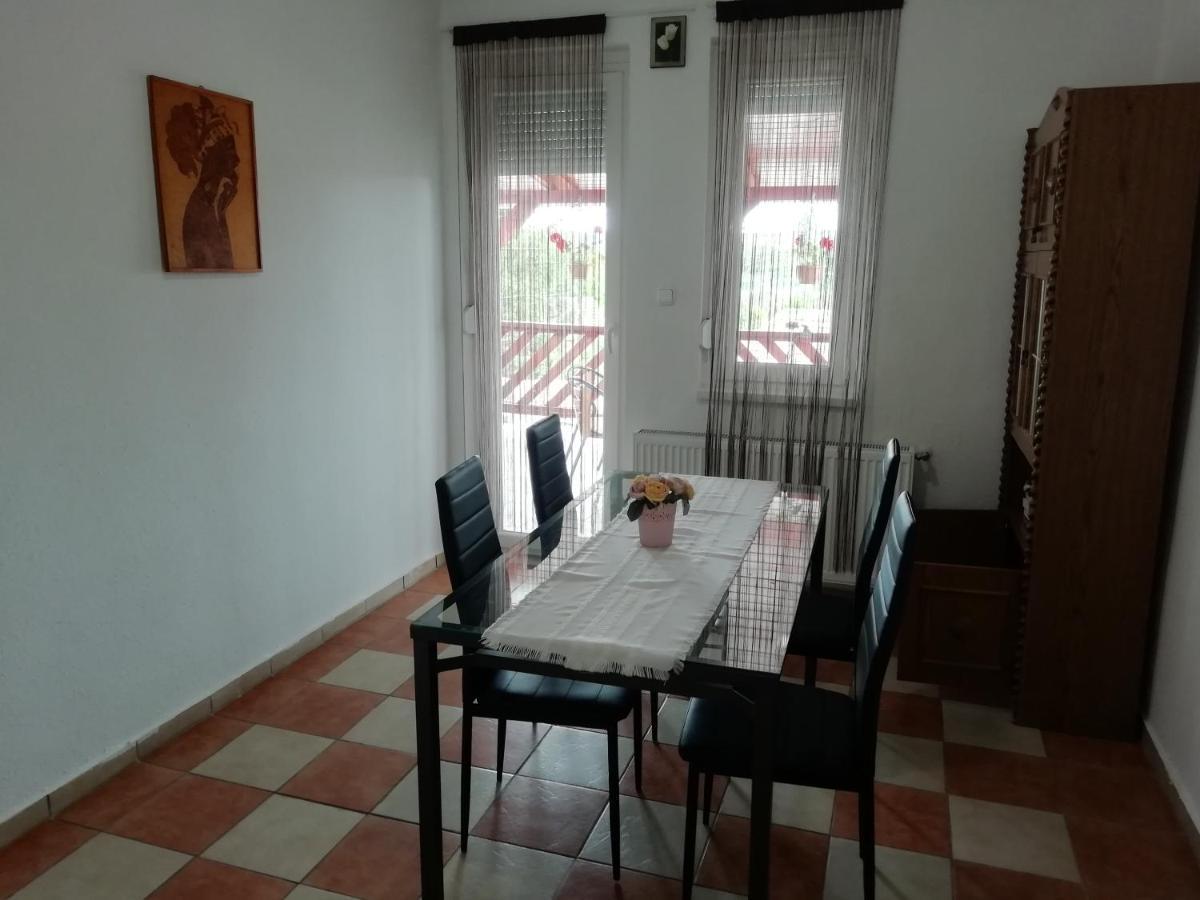 Vadasztanya Fogado Daire Egerszalók Dış mekan fotoğraf